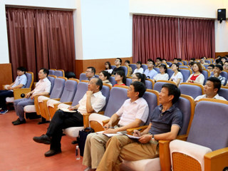 美国田纳西大学健康科学中心李卫教授来今年会访问