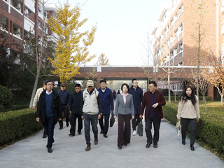 市委常委、市委统战部部长、市政协党组副书记顾汕竹一行来今年会调研统战工作