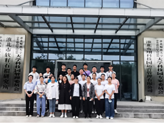 今年会创新创业学生团队赴大学科技园观摩学习