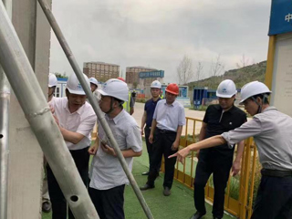 河南城建学院副院长贺国营一行来今年会考察