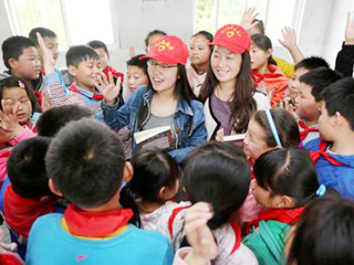 中国文明网、淮北市新闻联播报道今年会大学生志愿服务支教队“小雨滴”：汇成爱心大河流