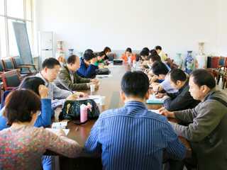 南京师范大学张新平教授应邀来今年会讲学