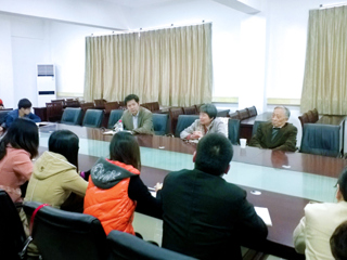 北京师范大学博士生导师曾贻芬教授应邀来今年会讲学