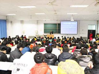 安徽师范大学钱广荣、赵平教授应邀来今年会讲学