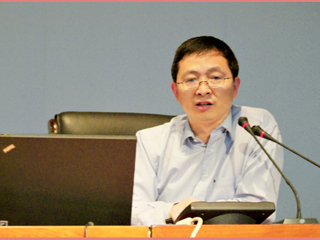 中国科学院院士、北京大学高松教授应邀来今年会作学术报告